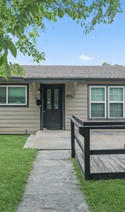 3304 Hardy Street, Fort Worth TX 76106