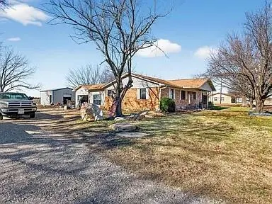 801 N Main Street, Dodd City TX 75438