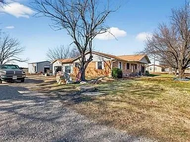 801 N Main Street, Dodd City TX 75438