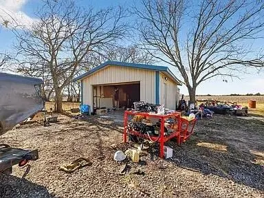 801 N Main Street, Dodd City TX 75438 - Photo 3