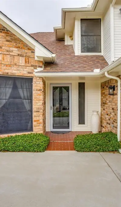 2317 Willow Oak Drive, Irving TX 75060 - Photo 5