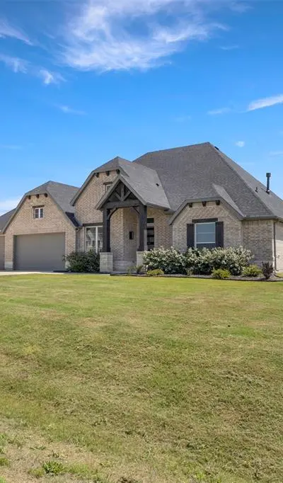 305 Monument Place, Reno TX 76020 - Photo 3