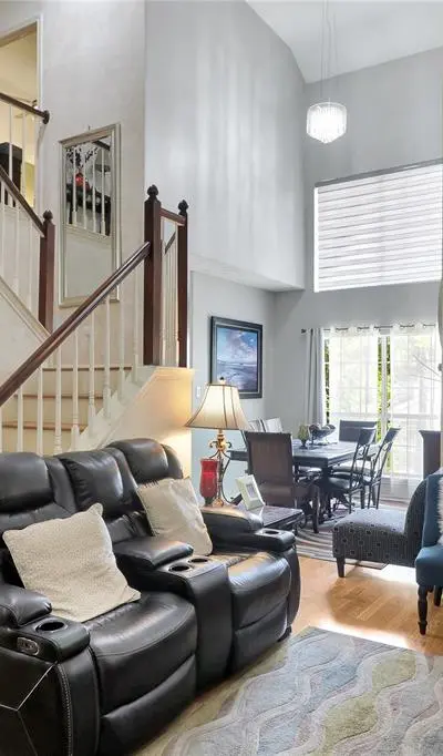1637 Arbor Ridge Drive, Fort Worth TX 76112 - Photo 3