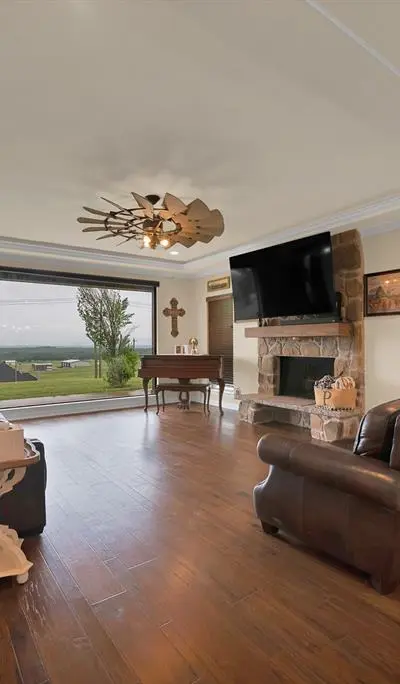 100 Shadle Ridge Court, Poolville TX 76487 - Photo 5