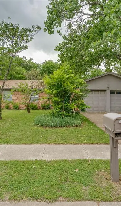 204 Blue Ridge Trail, Saginaw TX 76179