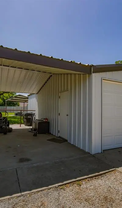 1201 Synterra Estates Loop, Jacksboro TX 76458 - Photo 4