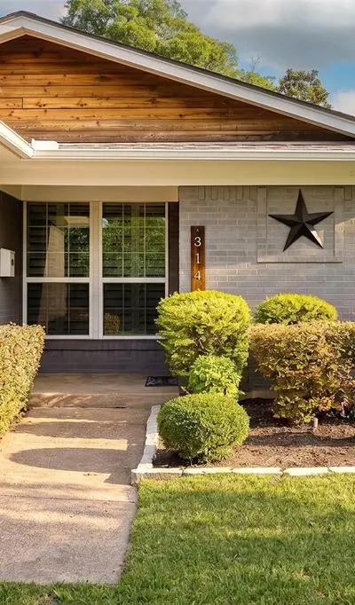 314 N Cottonwood Drive, Richardson TX 75080 - Photo 2