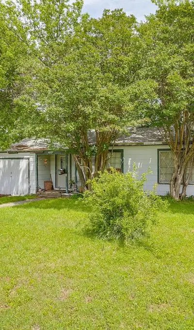 4817 Marks Place, Fort Worth TX 76116 - Photo 4