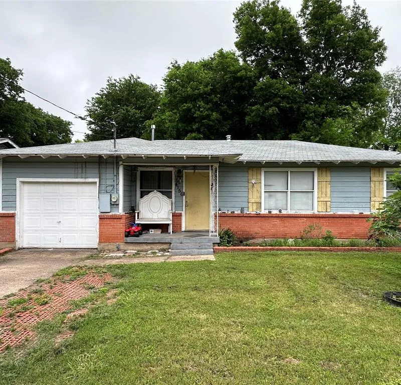 4156 Daniel Lane, Lancaster TX 75134