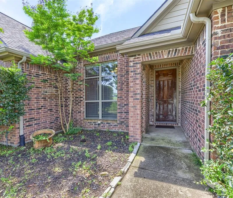 501 Tiger Lane, Gunter TX 75058