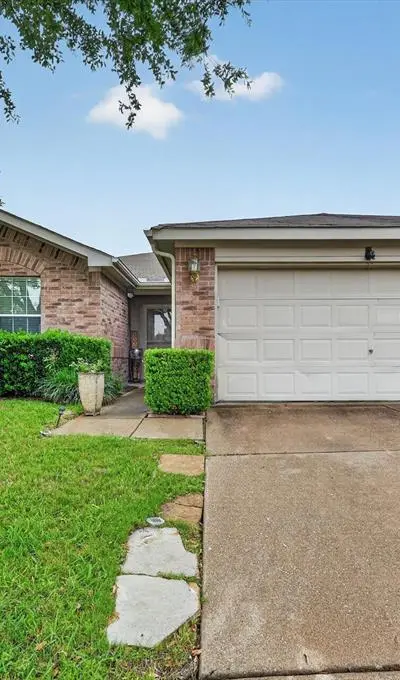 1634 Sax Leigh Drive, Dallas TX 75241