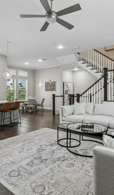 5933 Evening Star Place, Dallas TX 75235 - Photo 2