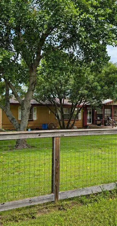 142 Hill Road, Ferris TX 75125 - Photo 2