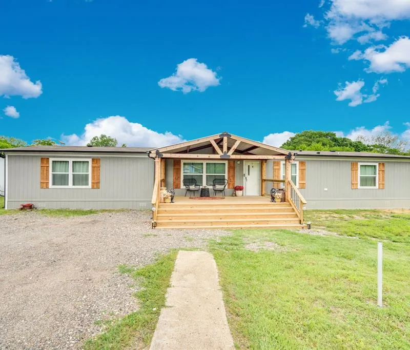 370 Parker Road, Palmer TX 75152