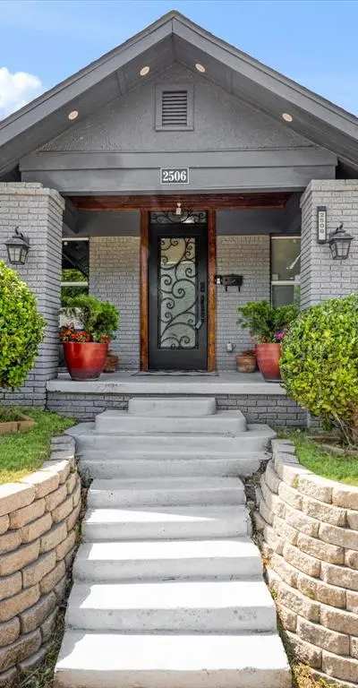 2506 Vaughn Boulevard, Fort Worth TX 76105 - Photo 2