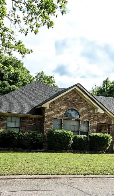 812 Mockingbird Street, Bonham TX 75418 - Photo 2