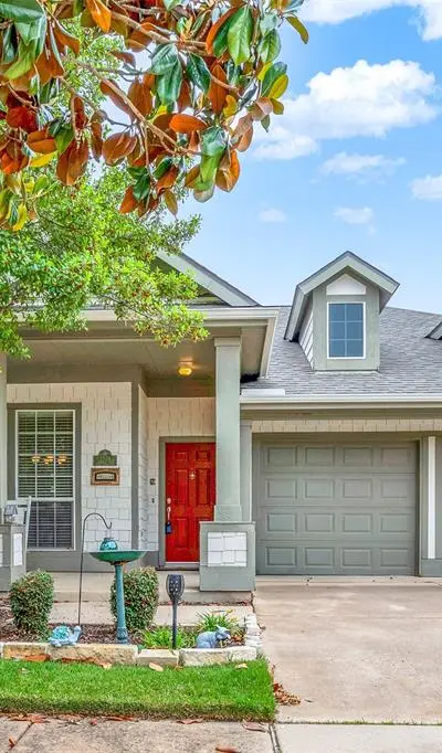 1208 Sea Pines Drive, Savannah TX 76227