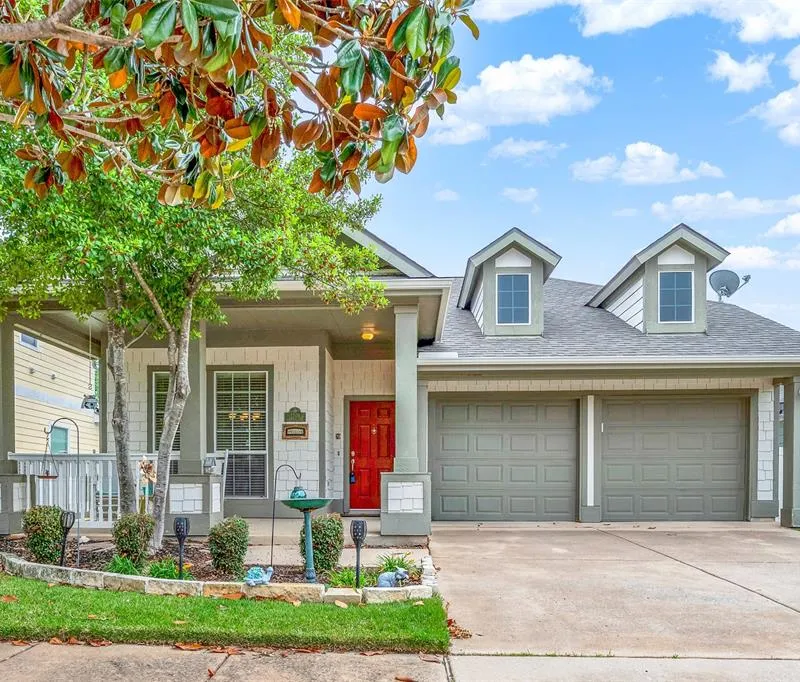 1208 Sea Pines Drive, Savannah TX 76227