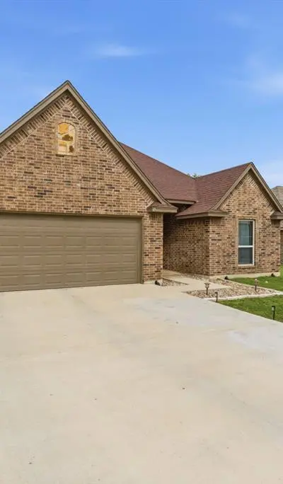 2313 Springhill Court, Mineral Wells TX 76067