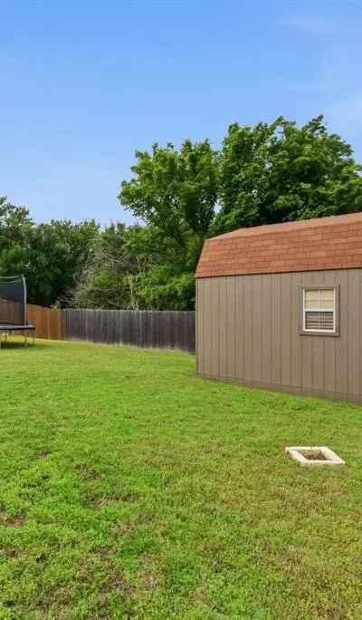 2313 Springhill Court, Mineral Wells TX 76067 - Photo 5