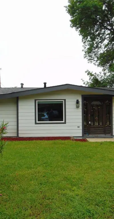 202 Wallace Drive, Garland TX 75041