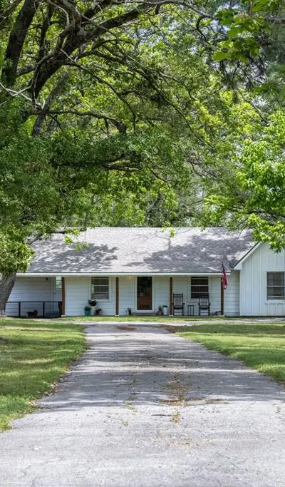 1100 Rs County Road 3150, Emory TX 75440