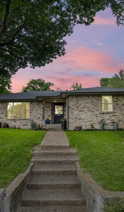 10607 Maplegrove Lane, Dallas TX 75218