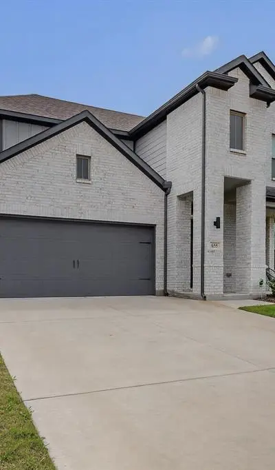 655 Southern Hills Drive, Red Oak TX 75154 - Photo 2