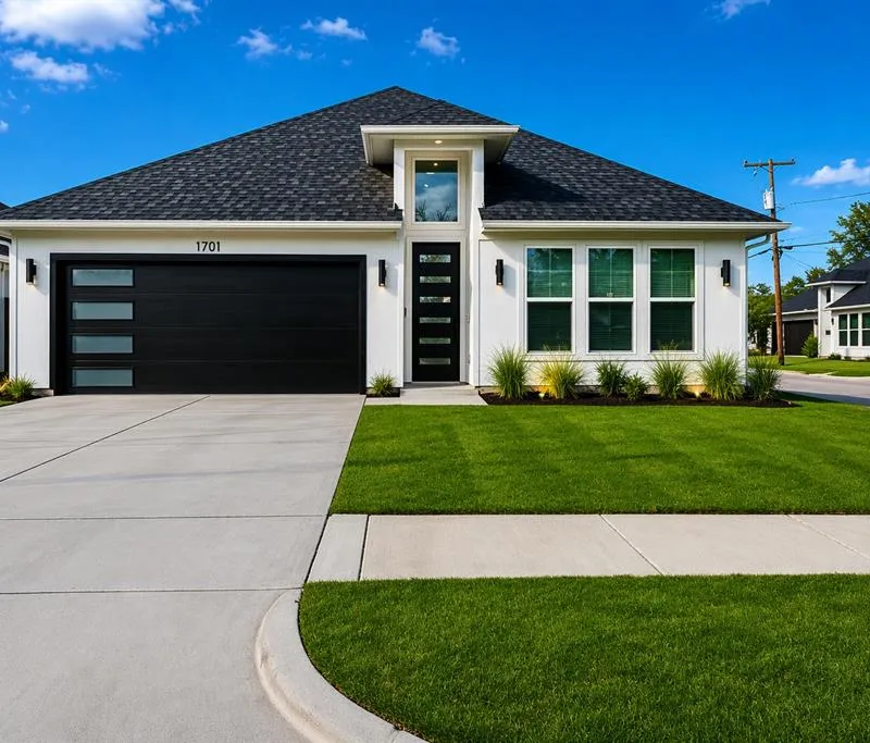 1701 Morris Street, Dallas TX 75212