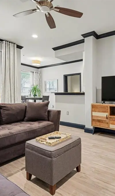330 Las Colinas Boulevard # 118, Irving TX 75039
