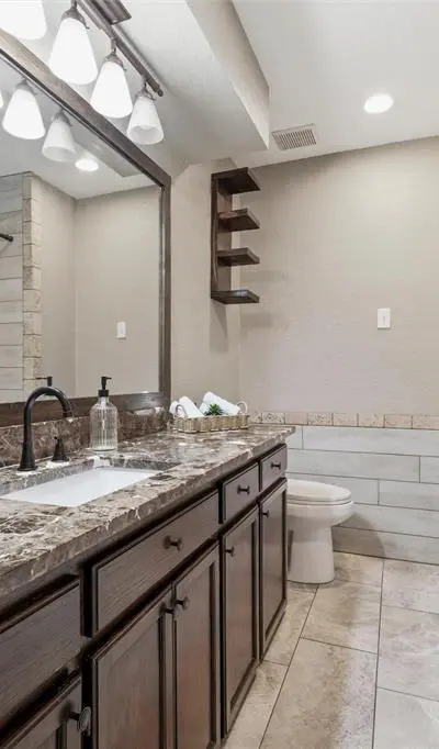 1417 Linwood Lane, Edgecliff Village TX 76134 - Photo 5