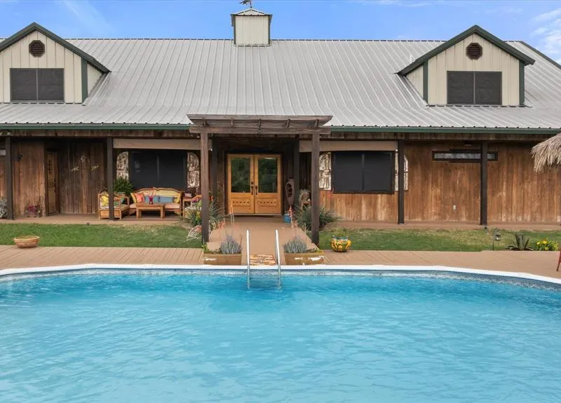 31577 N US Highway 281, Lipan TX 76462