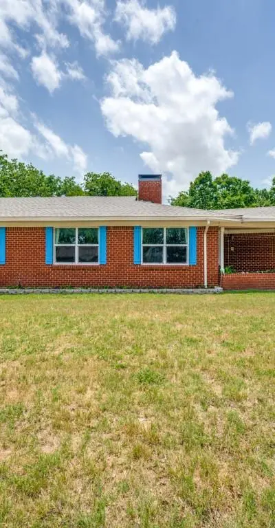 1825 Emery Street, Denton TX 76201 - Photo 2