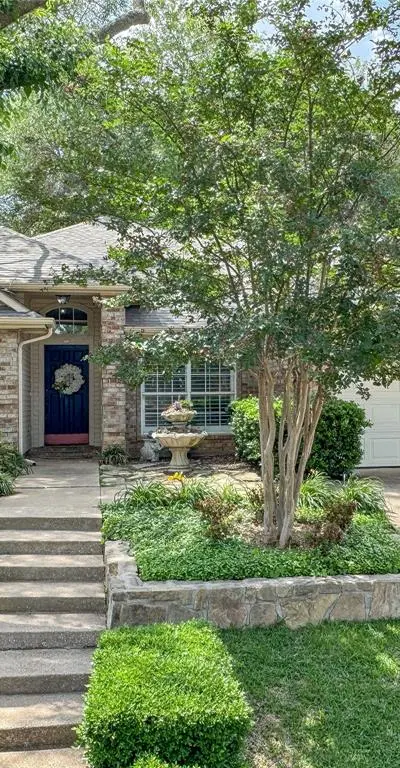 3445 Paint Brush Lane, Bedford TX 76021