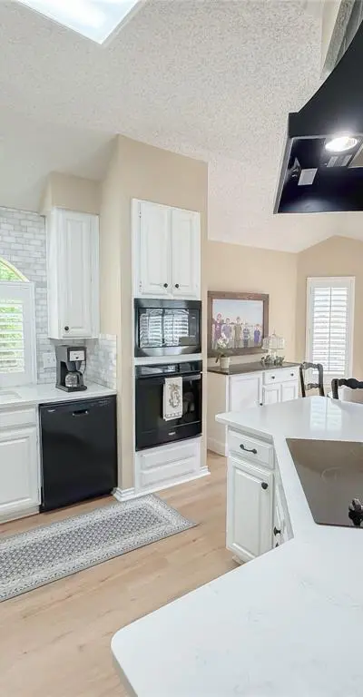 3445 Paint Brush Lane, Bedford TX 76021 - Photo 2