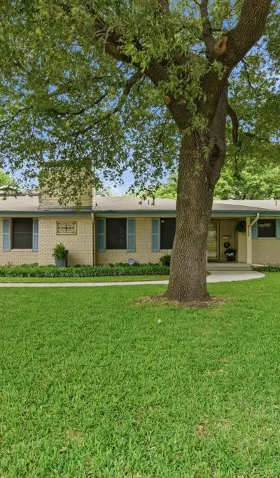 4716 Blaney Avenue, North Richland Hills TX 76180 - Photo 2
