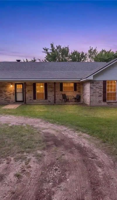 5129 County Road 3139, Lone Oak TX 75453 - Photo 4