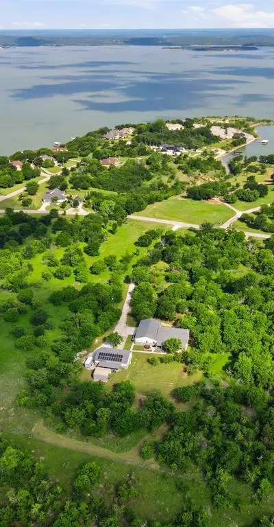 211 E Bay Drive, Bridgeport TX 76426