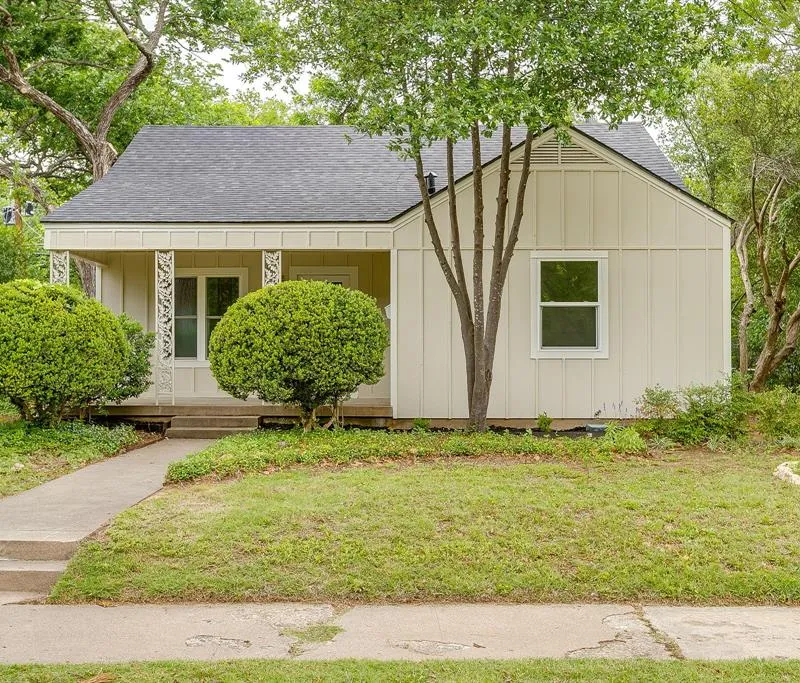 1412 Eagle Drive, Fort Worth TX 76111