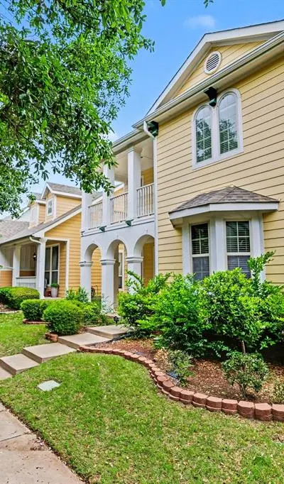 1229 Hayden Lane, Savannah TX 76227 - Photo 2