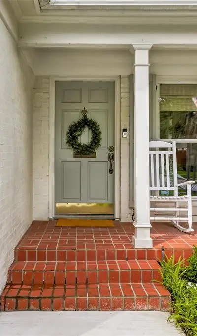 8115 Chadbourne Road, Dallas TX 75209 - Photo 3