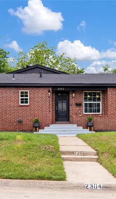 2304 Annabelle Lane, Fort Worth TX 76119