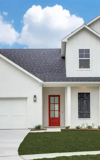 913 Triple Crown Court, Willow Park TX 76087