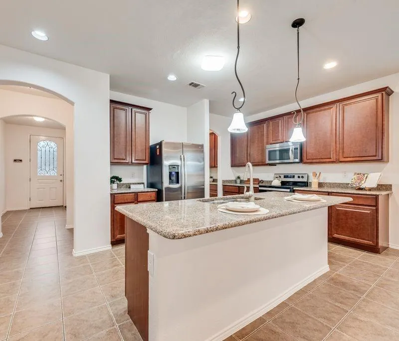 2128 Valley Forge Trail, Fort Worth TX 76177