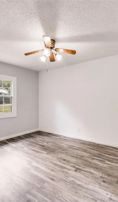 2513 Janice Lane, Fort Worth TX 76112 - Photo 5