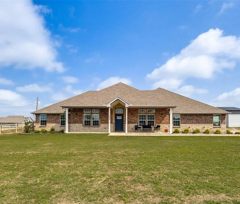 388 Hidden Meadow Trail, Leonard TX 75452