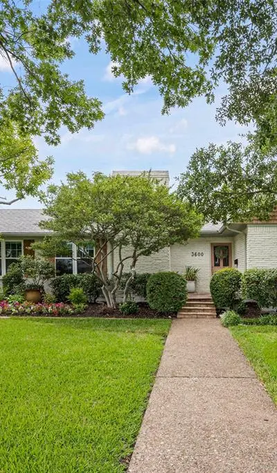 3600 Manderly Place, Fort Worth TX 76109 - Photo 2