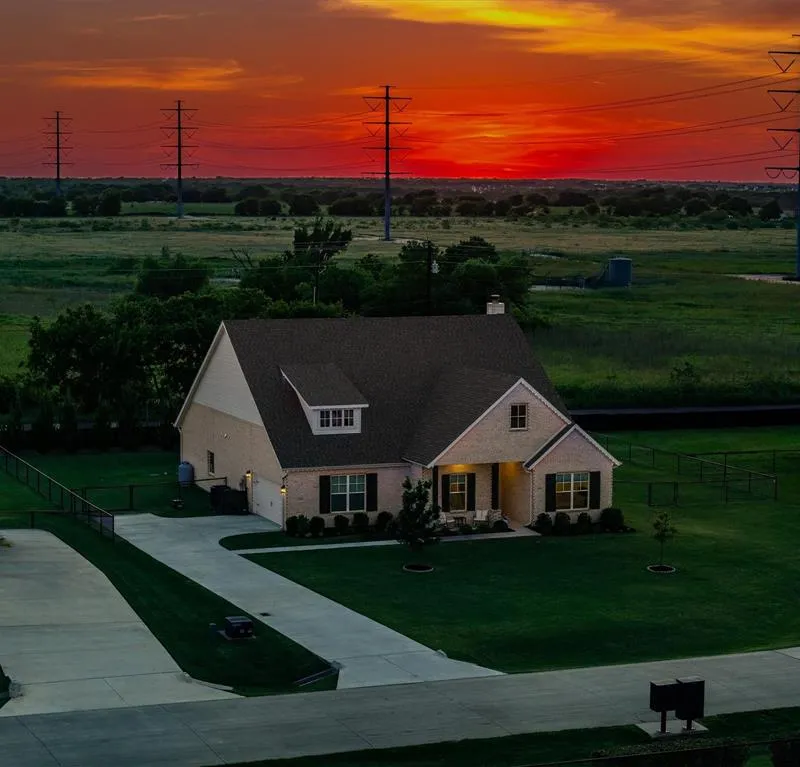 1509 Horseshoe Court, Justin TX 76247
