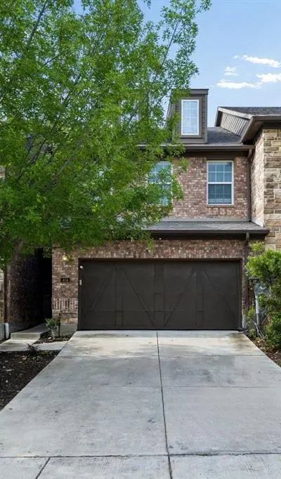 404 Dublin Street, Lewisville TX 75067