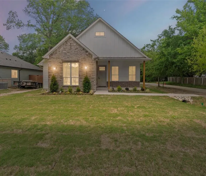 717 Hemlock Drive, West Tawakoni TX 75474